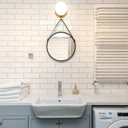 Kapitanski Apartament Batorego 7